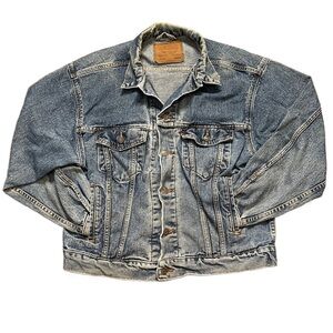 Vintage Levi’s Type 3 Denim Jacket Men's Light Wash M